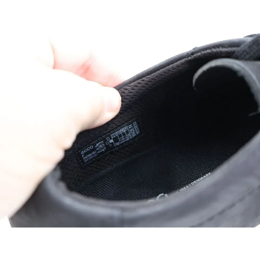 Ecco Soft Classic Sneaker Black Nubuck Women Size 9 / 9.5 Lace Up Shoes